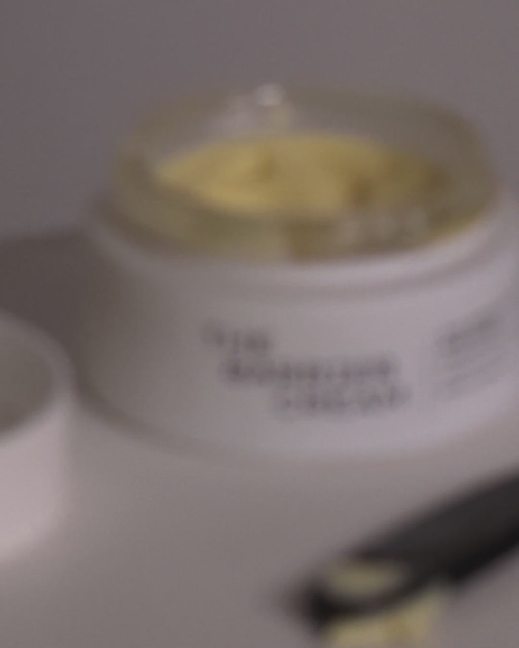 The Barrier Cream application video by MANTLE