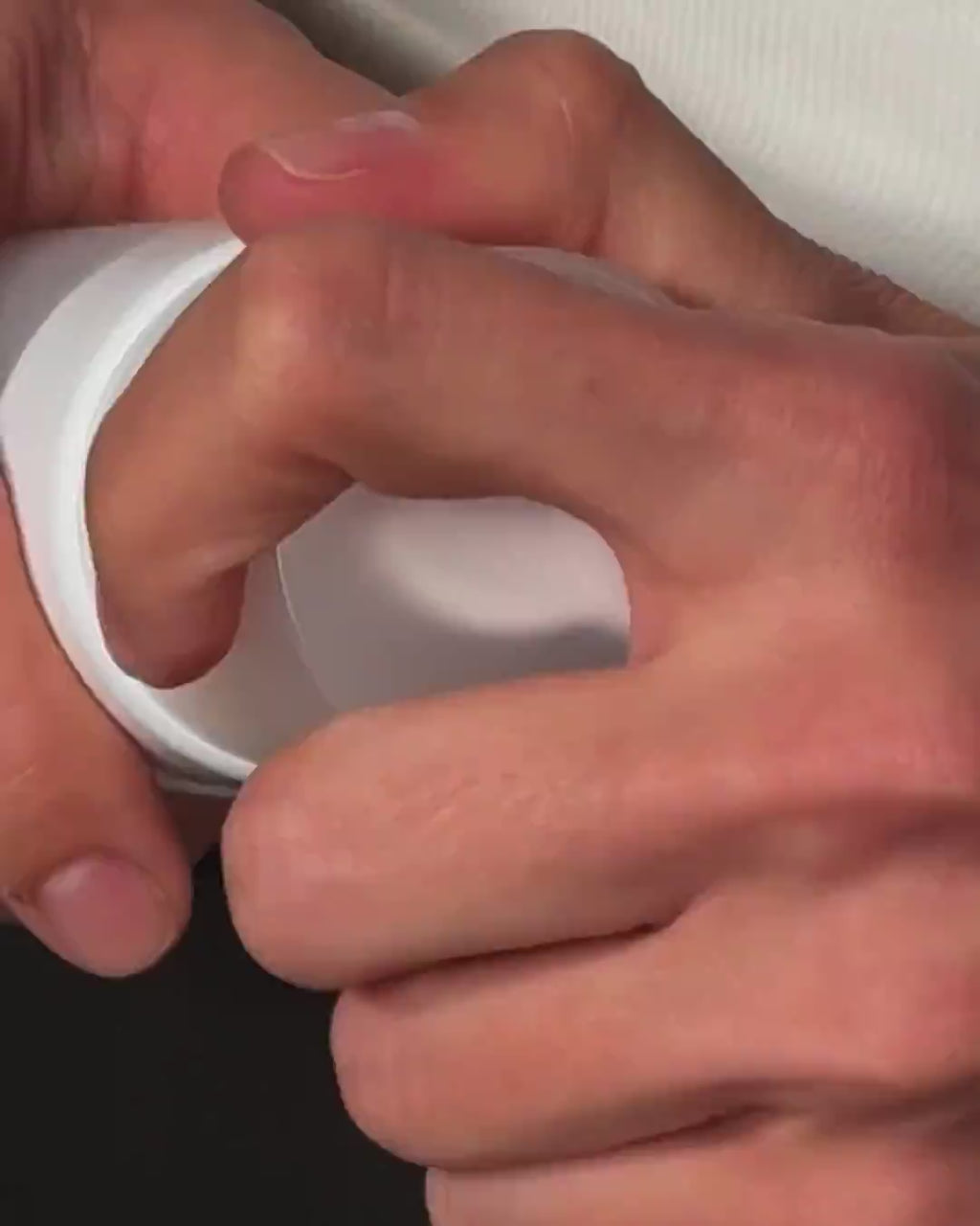 The Hydra Cleanser application video by MANTLE